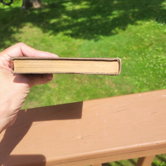 Vintage Gregg Shorthand Dictionary (1936) - Picture 10 of 11